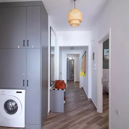 Modern Seaview
